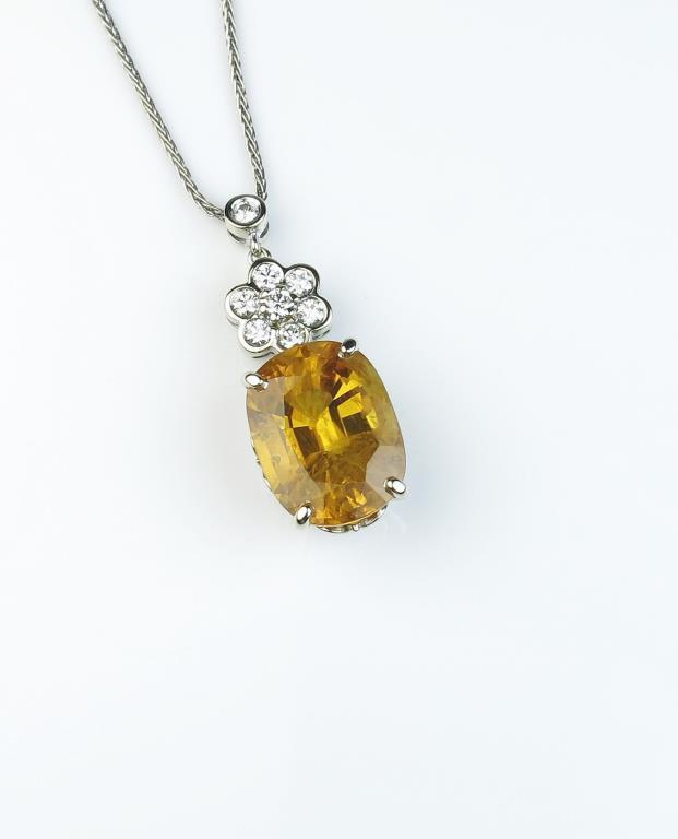 YELLOW SAPPHIRE PENDANT