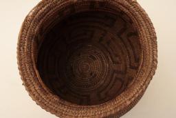 18CW-8 OLLA SHAPED BASKET