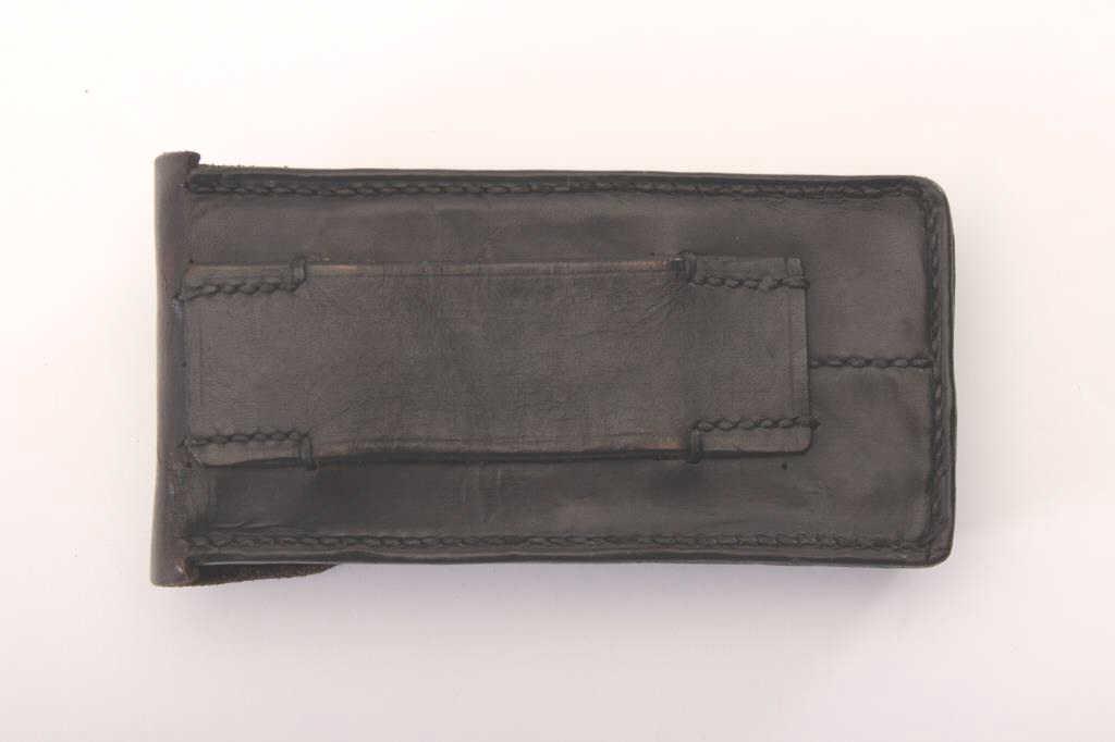 19JR-3 ARTILLARY LUGER MAG POUCH