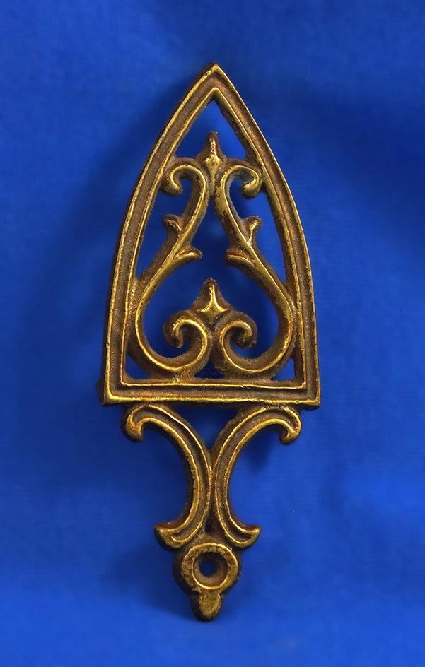 Brass trivet, 5 3/8" long