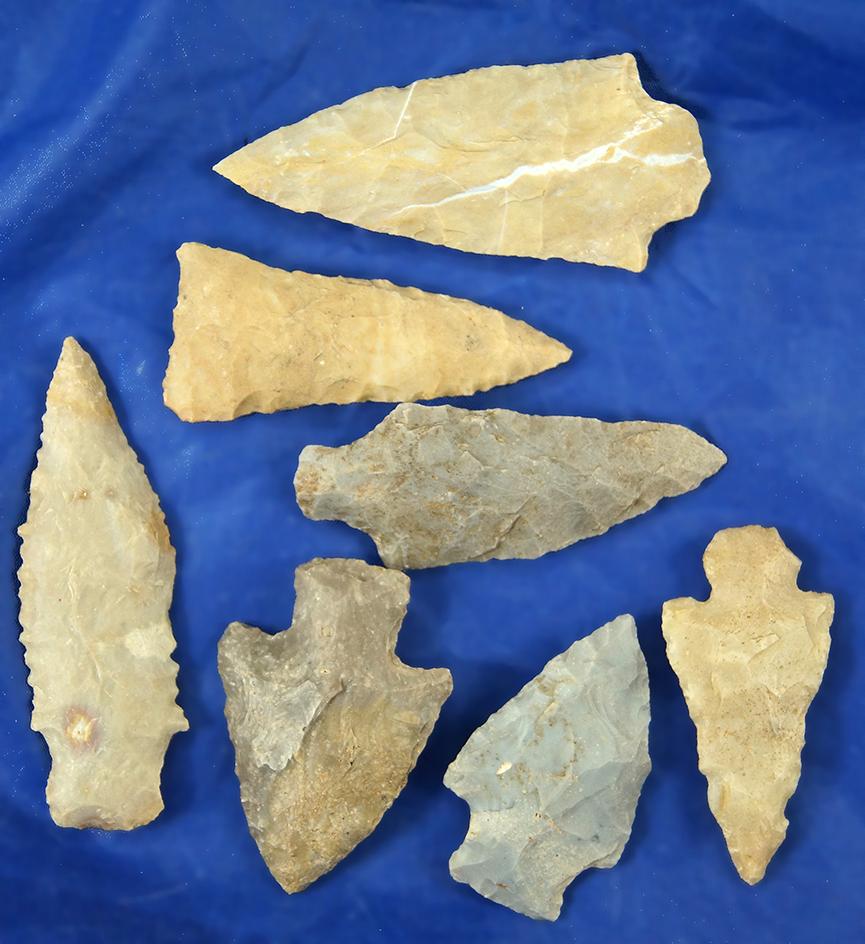 Set of seven assorted Midwestern Arrowheads, largest is 2 7/8".