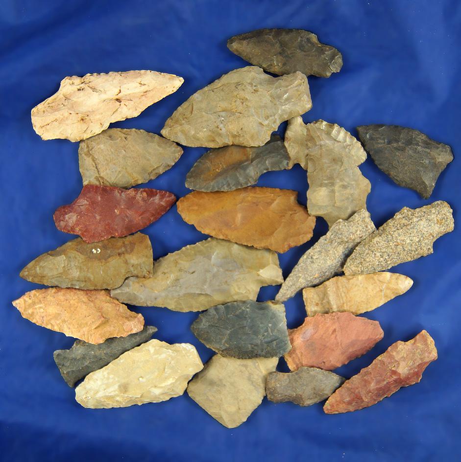 Set of 23 assorted Midwestern Arrowheads, largest is 2 3/4".