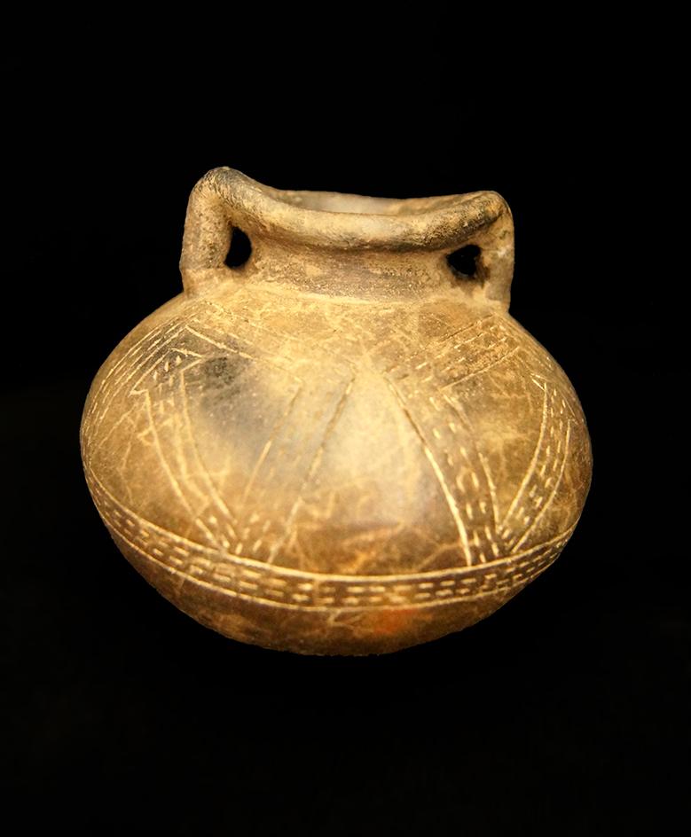 3" Tall Pre-Columbian Chorerra Culture Miniature Jar with incised designs.  Ecuador,  Schmitt COA.