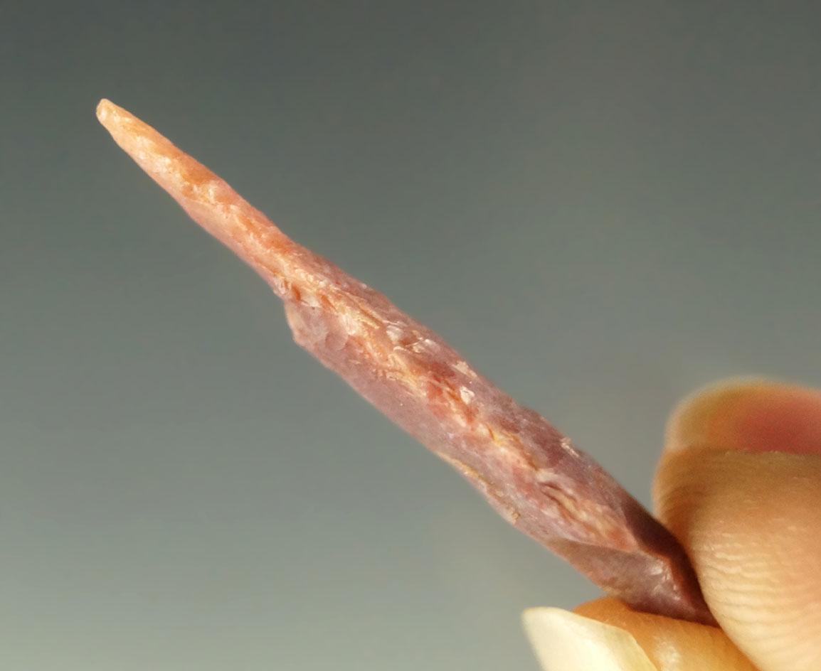 1 1/4" Stemmed Columbia River arrowhead found in Washington.