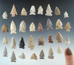 Large group of 30+ assorted arrowheads from various locations, largest is 1 1/4".