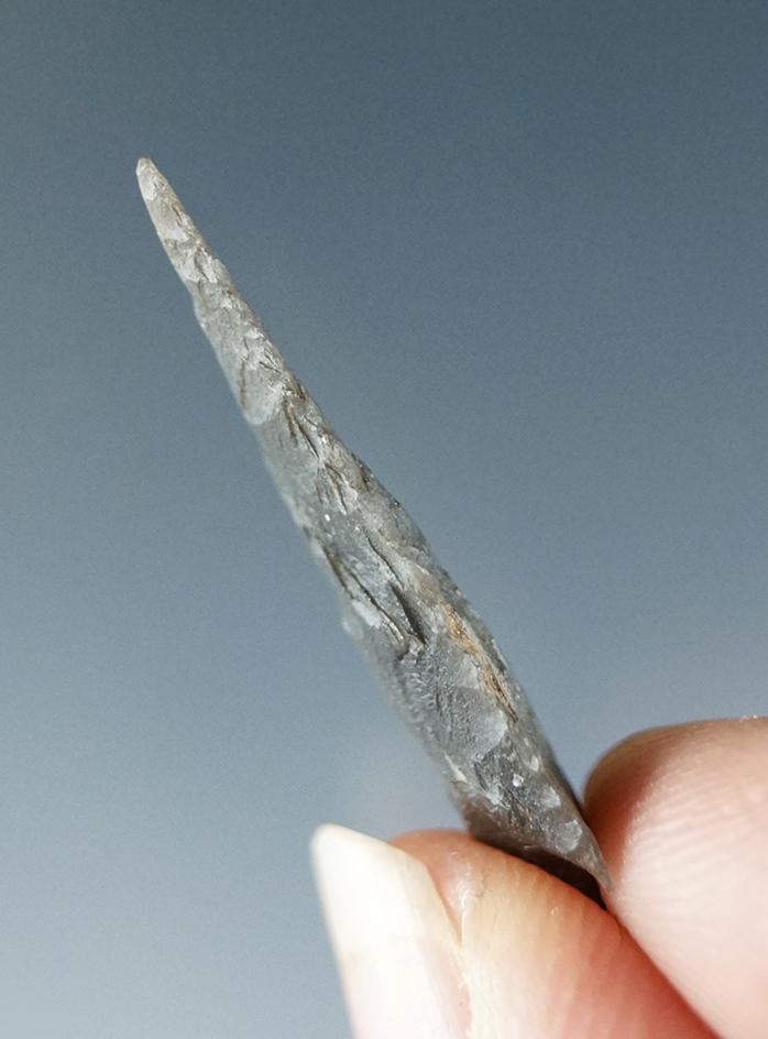 1 1/8" Stemmed arrowhead with beautiful flaking, style and quality material, found in California.