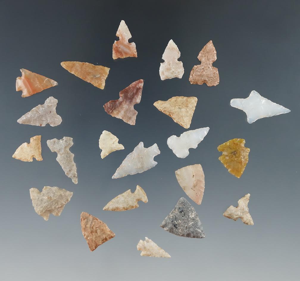 Group of 22 assorted arrowheads found in Kansas, largest is 3/4". Ex. Bob Roth Collection.