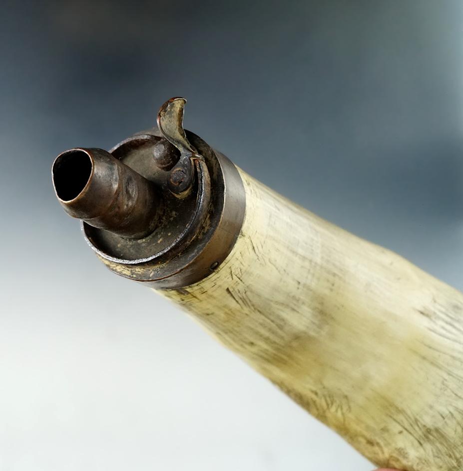 6 7/8" long circa 1800s Powderhorn.