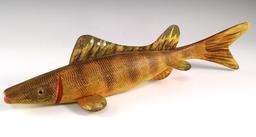 Vintage painted wood and metal 11 3/4" long fishing decoy in excellent condition.