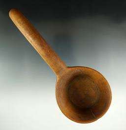 Nicely styled 7 3/8" native made wood dipper that makes a nice display item.