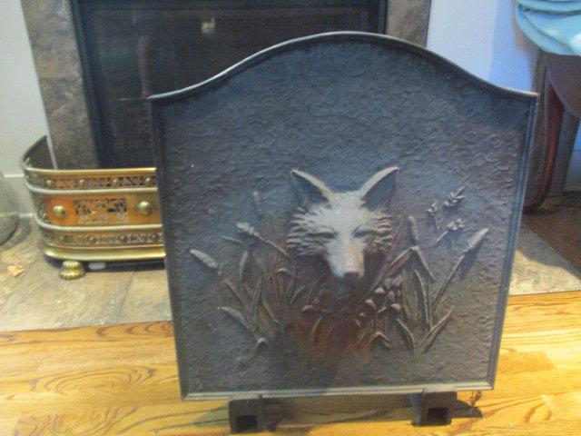 The Country Iron Foundry Cast Iron Fireplace Screen with Fox Head Relief