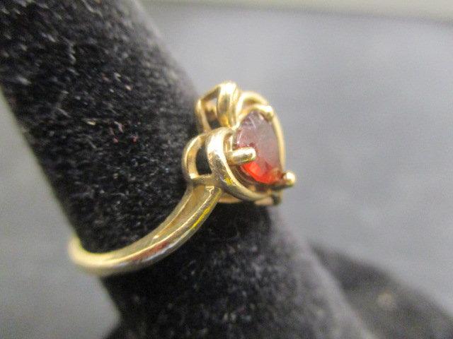 10k Gold Ring w/ Garnet Heart