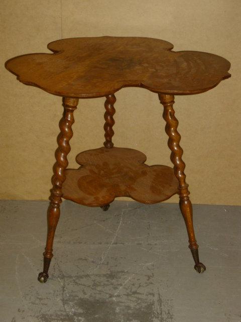 WOW!! Beautiful Antique Oak Center Table