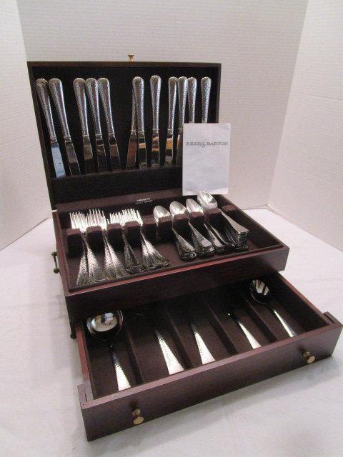 Reed & Barton 72 Pc Plus Serving Pcs Select Stainless Flatware in Case