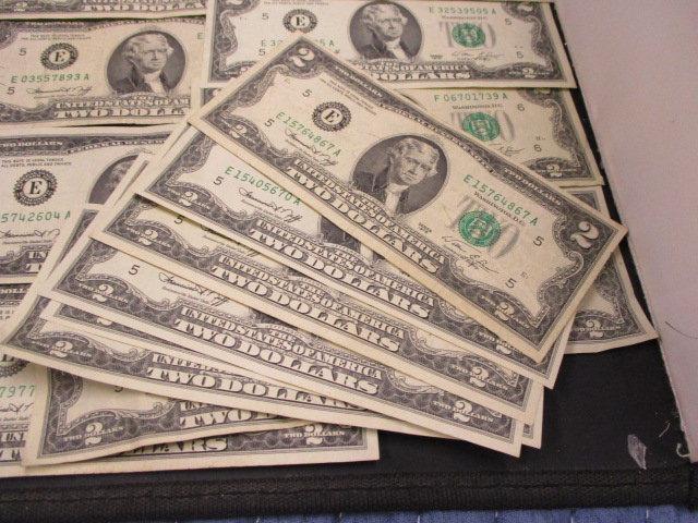 Lot of (25) $2 Bills