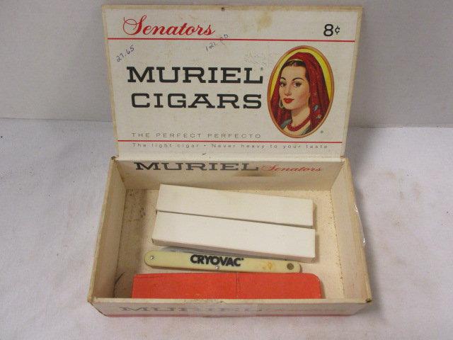 Cigar Box with Four Straight Razors
