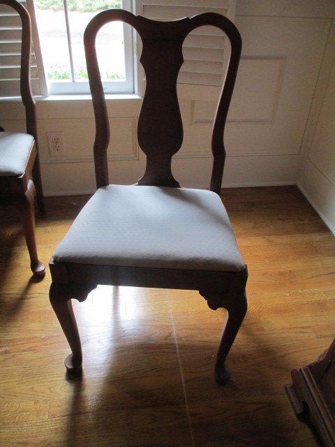 Gate Leg Drop Leaf Table with Six Chairs and Two Leaves