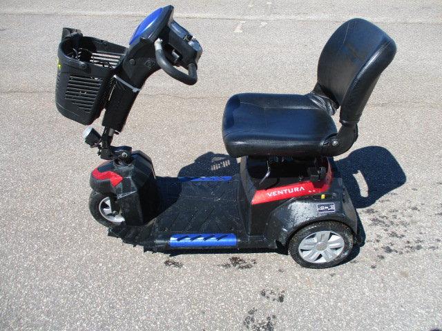 Ventura Scooter w/Charger - Works Great - See All Photos
