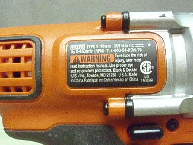 Black & Decker 20volt Drill w/Two 20volt Lithium Batteries & Charger