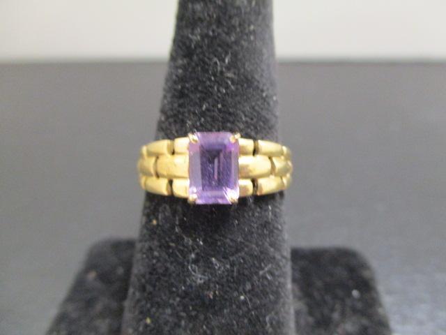 10k Gold Amethyst  Ring