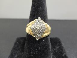 10k Gold Diamond Cluster Ring