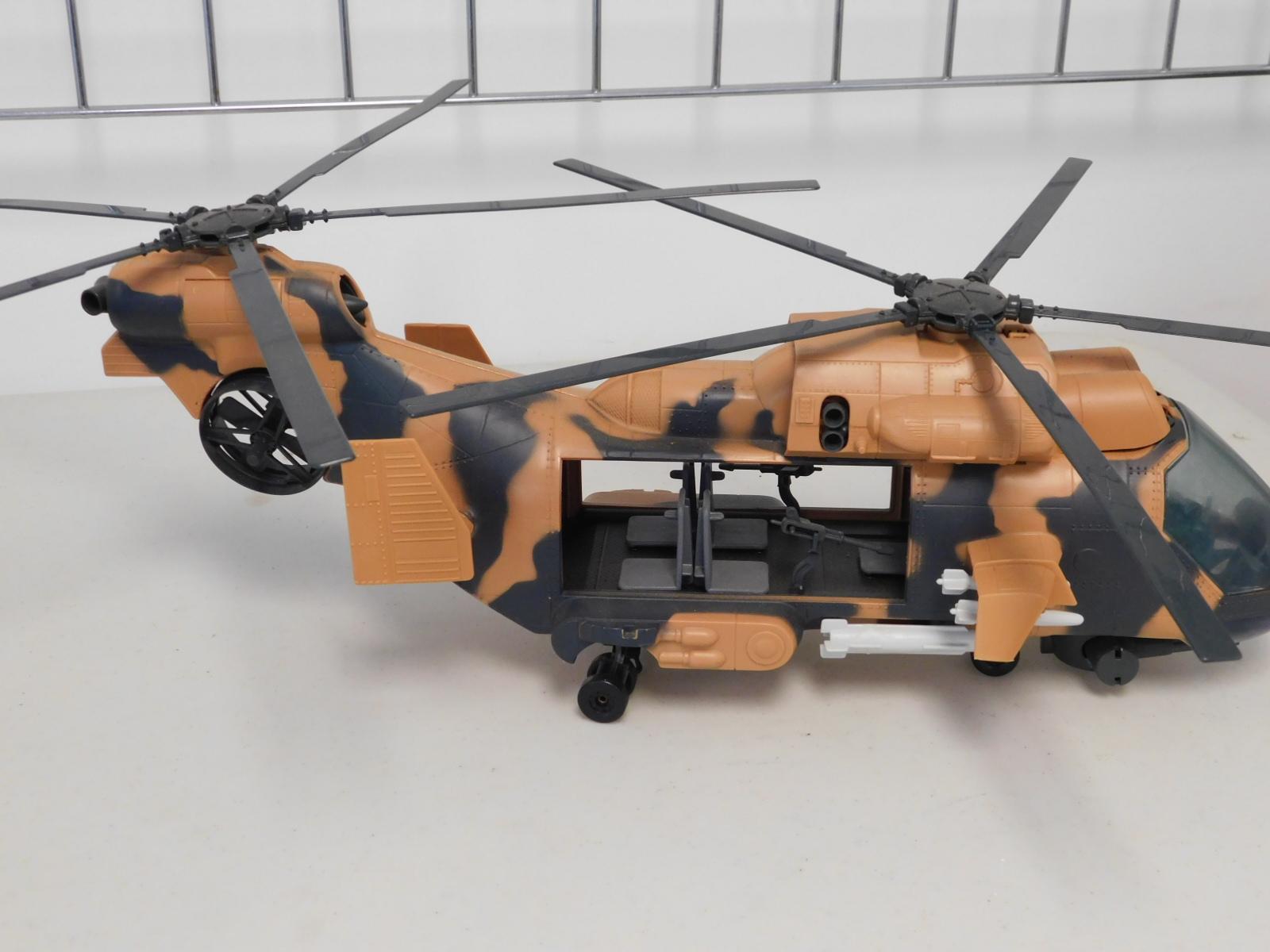 G. I. Joe Eagle Hawk Helicopter with pilot & Missiles