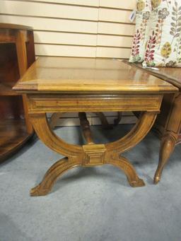 Thomasville End Table