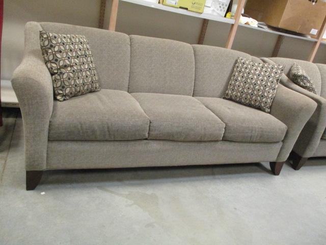 Craftmaster Furniture Sofa