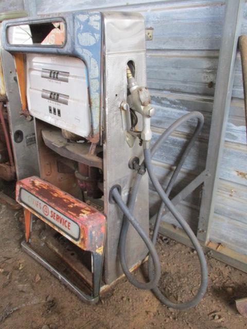 Vintage TOKHEIM Gas Pump