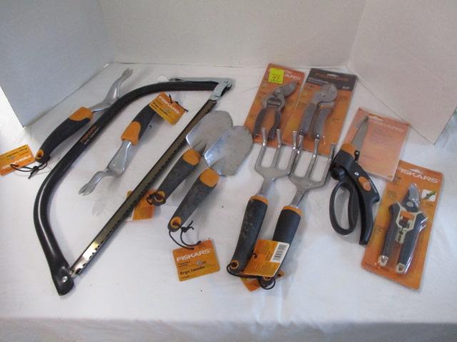 Lot of New Yard Hand Tools