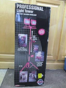 New in Box Bayco Professional Light Tower Model SL1006