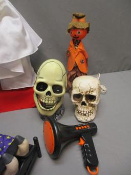 Lot of Halloween Items - Some need batteries