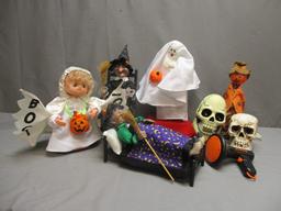 Lot of Halloween Items - Some need batteries