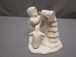 Dept. 56 Winter Tales of The Snowbabies "You Don't Forget Me" Figurine