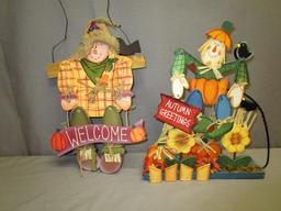 2 Wooden Autumn Decorating Items