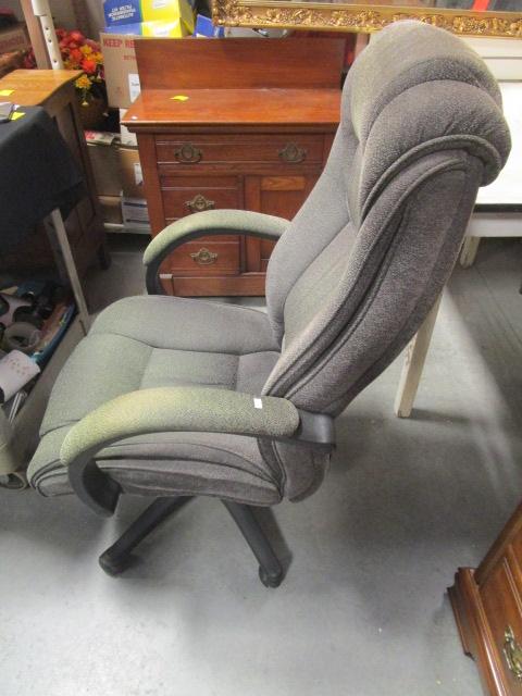 Upholstered Office Chair