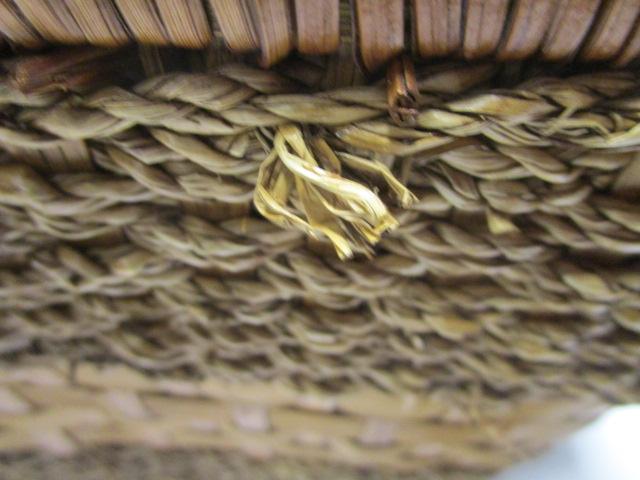 Woven Picnic Basket w/ leather straps