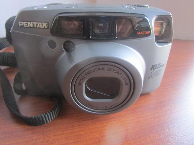 Pentax IQZoom 160 35mm Camera in Carry Case