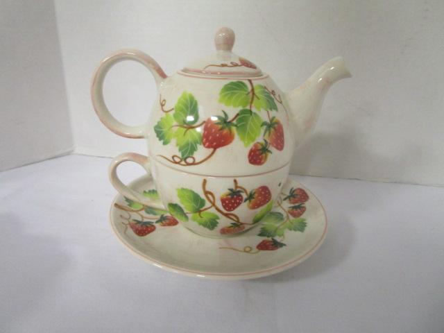 Andrea of Sadek 3 Piece Nesting Teapot Set and Flower Bowl