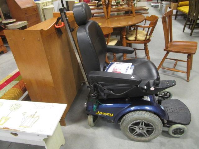 Jazzy Select 14 Series Motorized Chair