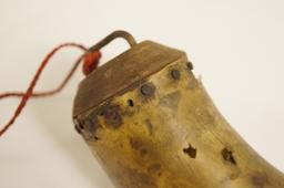 Old War Horn Powder Flask
