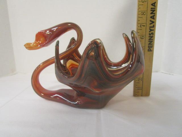 Art Glass Swan Dish