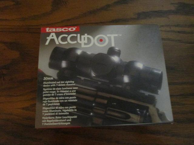 Tasco AccuDot 30mm Illuminated Red Dot Sighting Device in Original Box