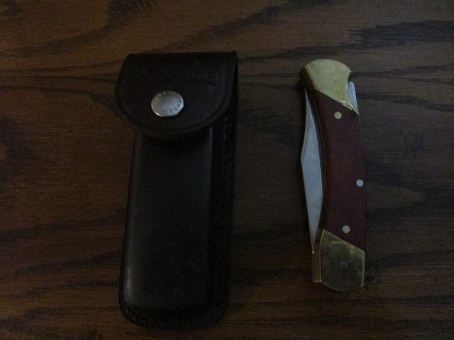 Schrade Uncle Henry LB7 Knife in Leather Sheath