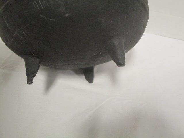 Cast Iron No. 2 Footed Cauldron