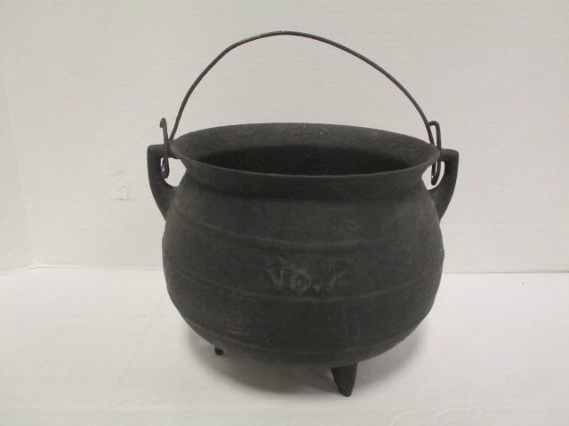 Cast Iron No. 2 Footed Cauldron