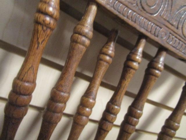 Round Table with Two Leaves and Six Oak Gingerbread Style Chairs