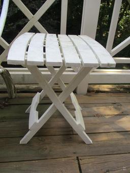 Metal Frame Bench Seat with Woven Plastic Seat/Back and Pair of Plastic