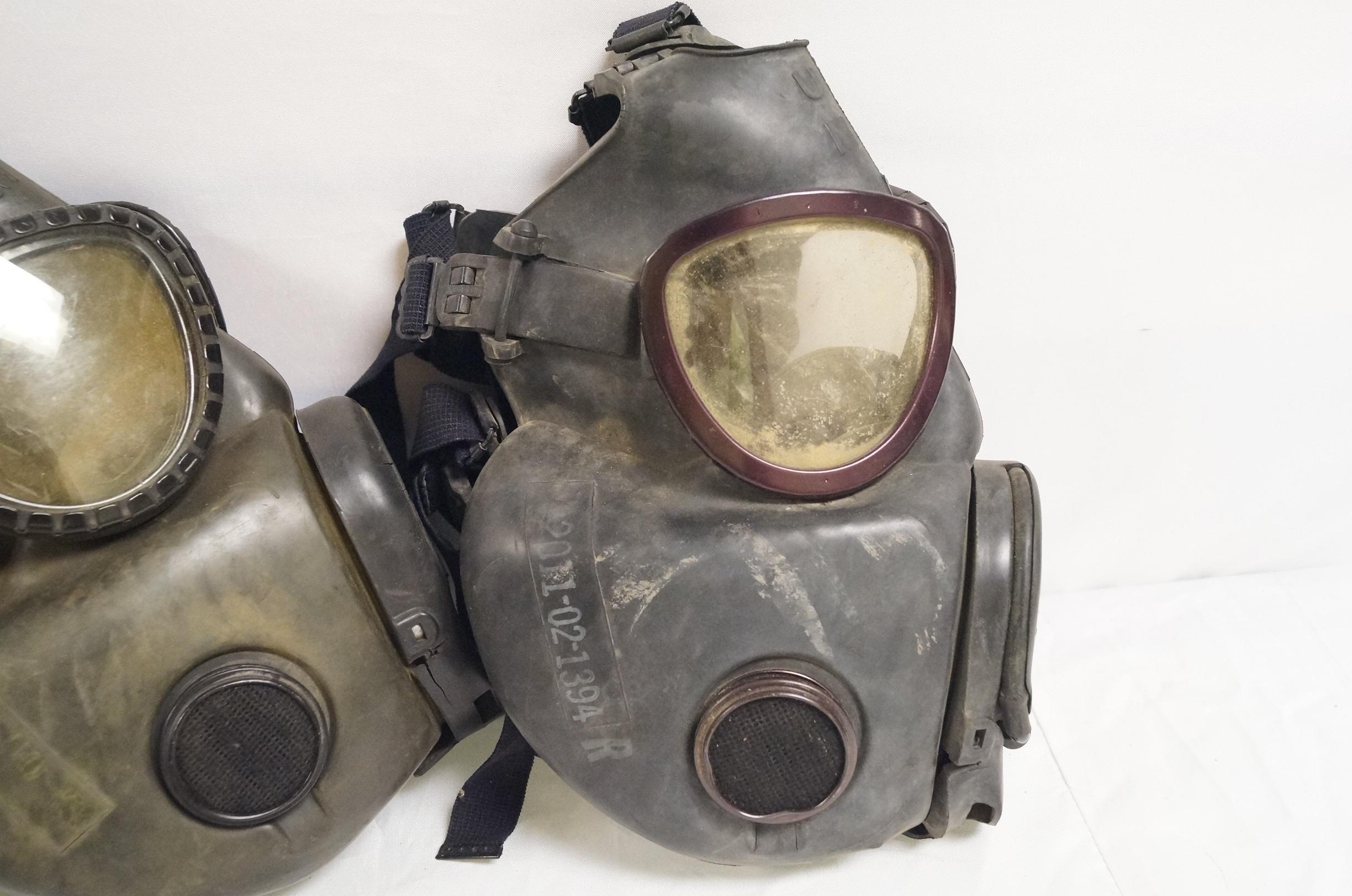 3 US M17 and 2 M17A1 & A2 Gas Masks