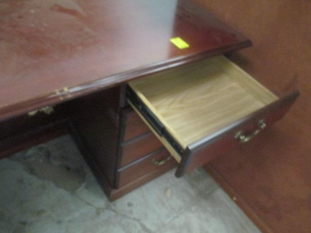 6 Drawer Knee Hole Desk  6'